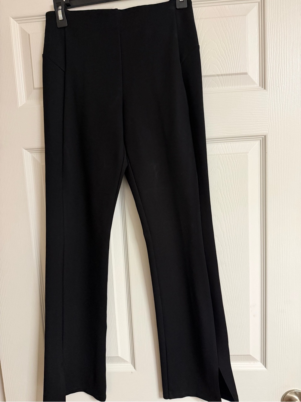 Theory Black Boot-Cut Stretch Dress Pantssplit hem